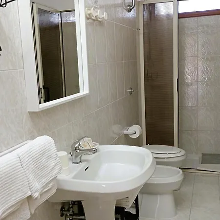 Ascoli 2* Вьесте