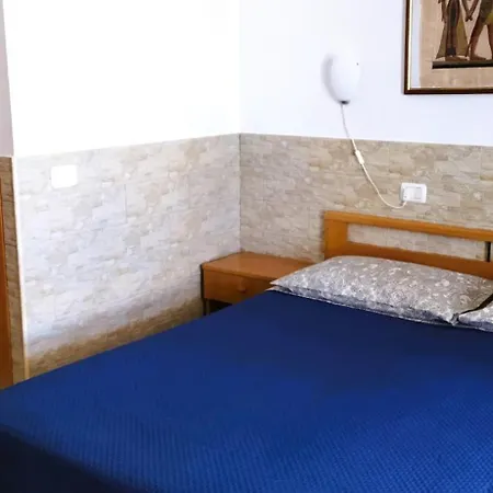 Ascoli Отель Вьесте