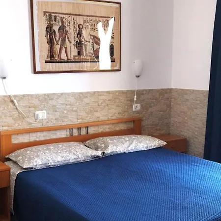 Ascoli Отель 2*